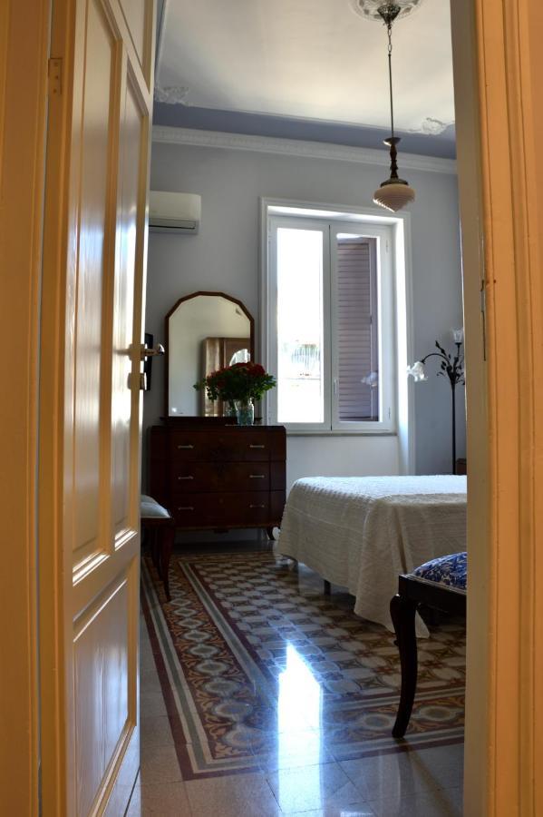 Battisti 18 Vintage Rooms Palermo Exterior foto