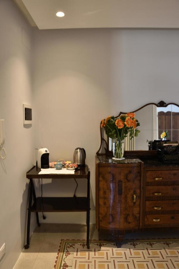 Battisti 18 Vintage Rooms Palermo Exterior foto