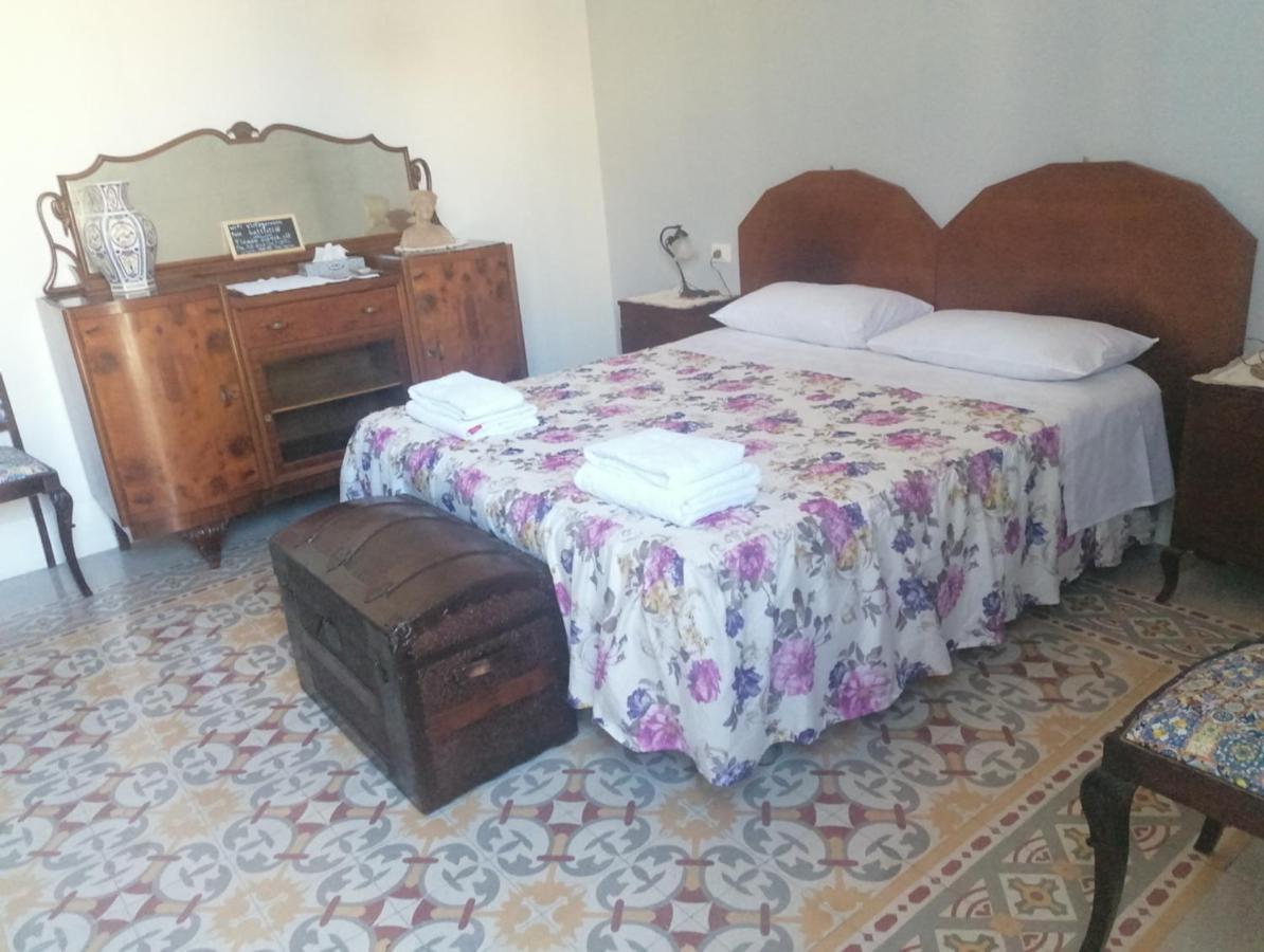 Battisti 18 Vintage Rooms Palermo Exterior foto